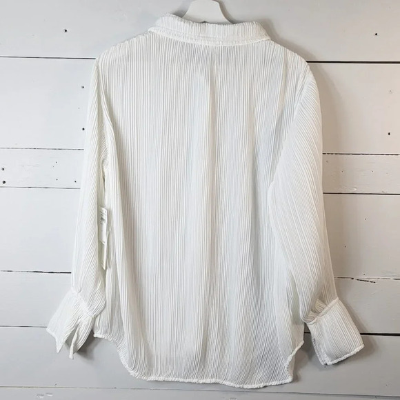 NWT Good American Always Fits Plissé Shirt Size 1/2 - Picture 4 of 10